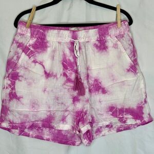2 Pairs of Rachel Zoe 100% Linen Shorts